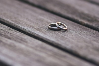 Ograniczenia w prawie do zawarcia małżeństwa mogące stanowić przyczynę stwierdzenia nieważności małżeństwa kościelnego (błędnie określanego rozwodem kościelnym)